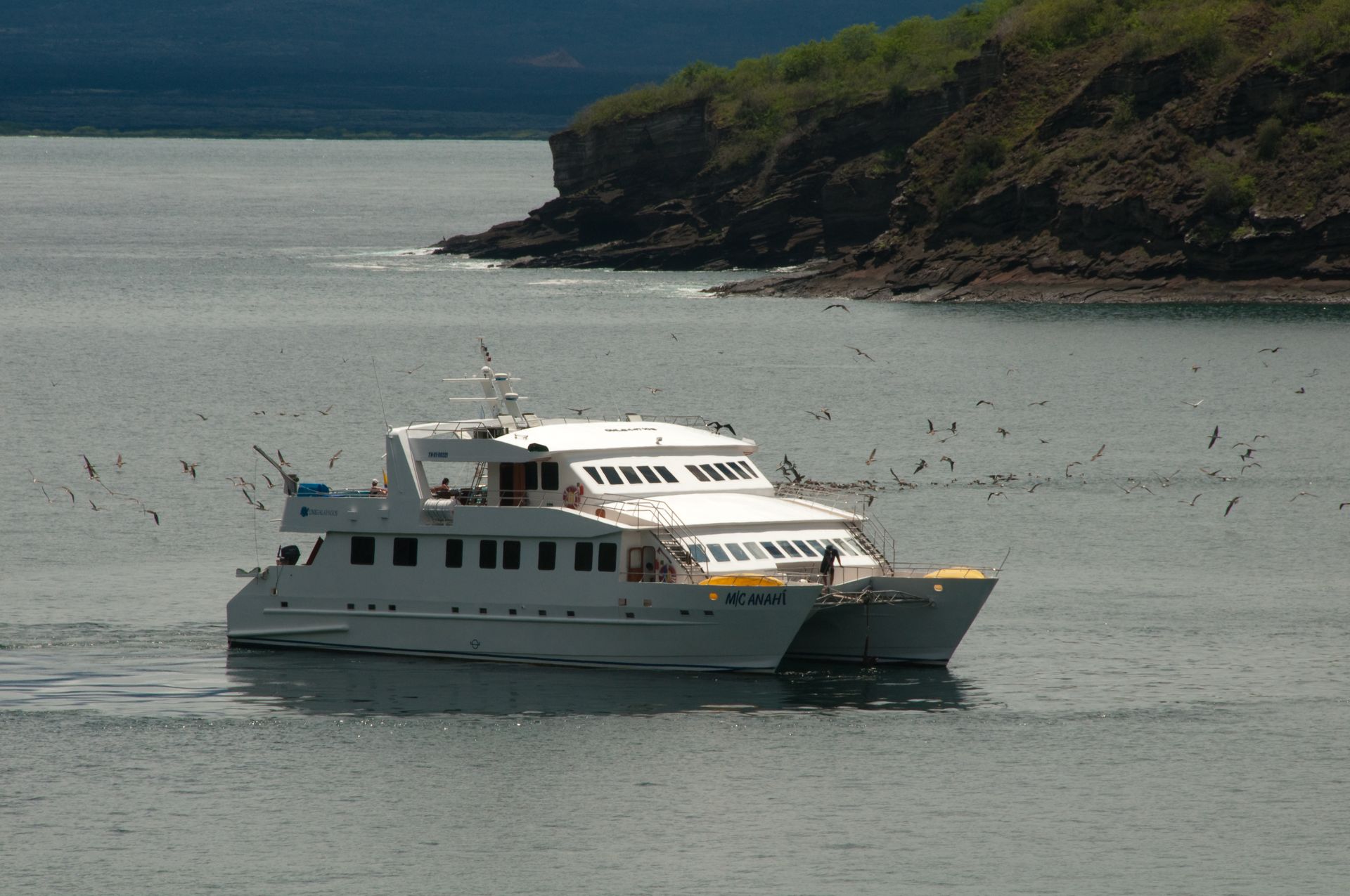 Anahi Yacht